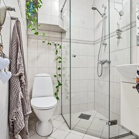 شقة Cozy Close To Center With Free Parking And Balcony